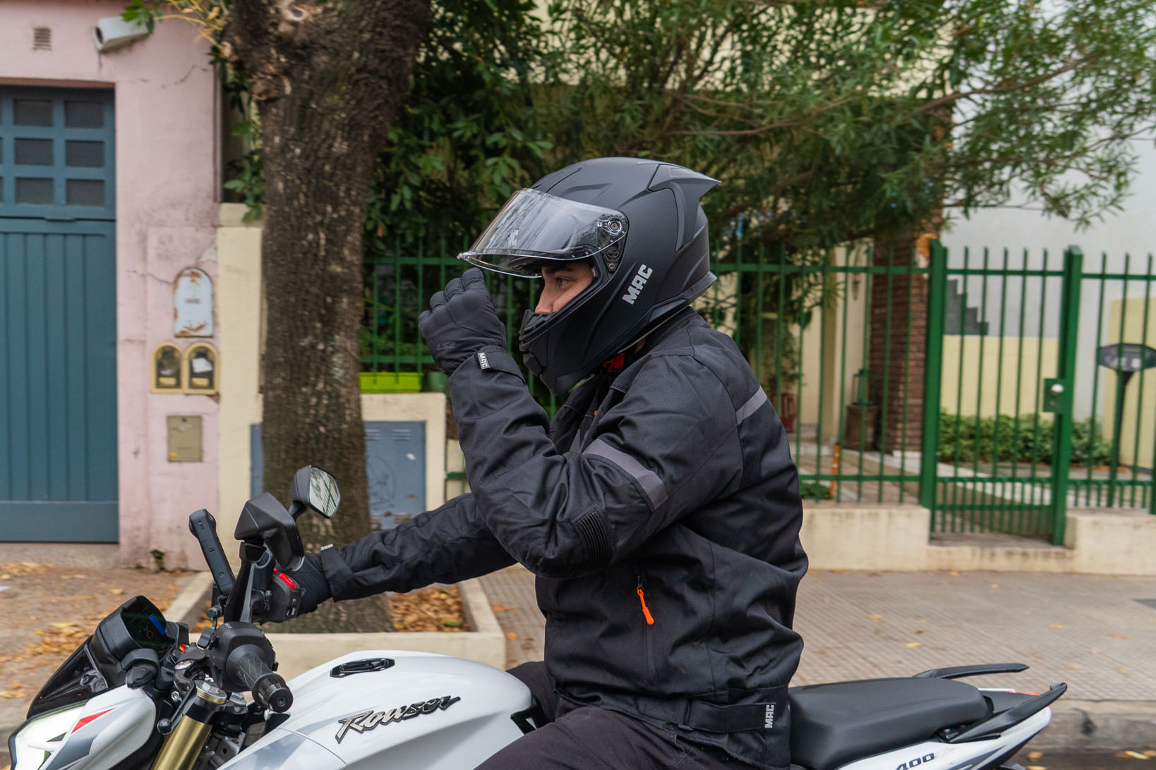 Casco MAC 956 Ozono Solid Negro / Mate